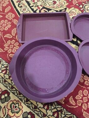 Tupperware Purple Silicone Bakeware Set